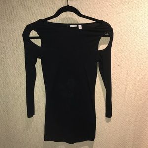 BP- Black Long Sleeve Top